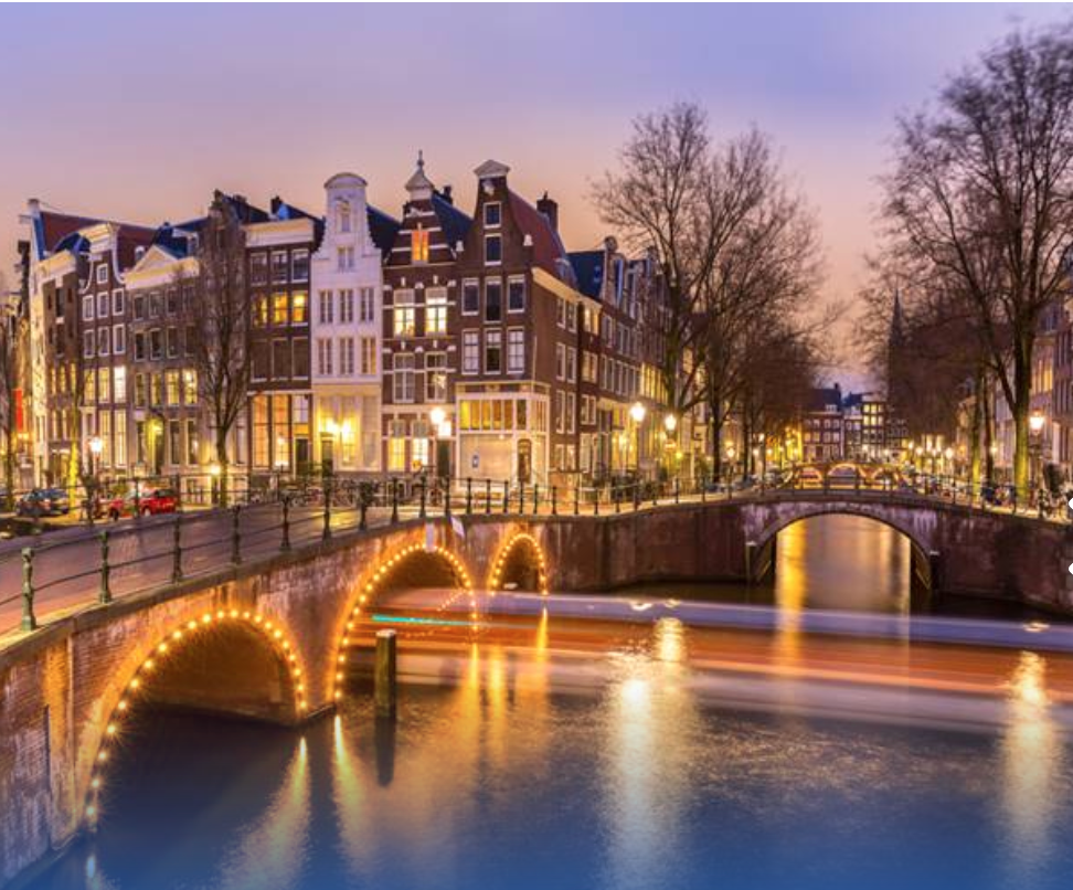 Amsterdam & Festival of Light Cruise