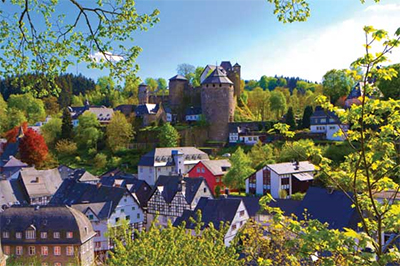 Coach Breaks Monschau, the Eifel Hills & the Ahr Valley