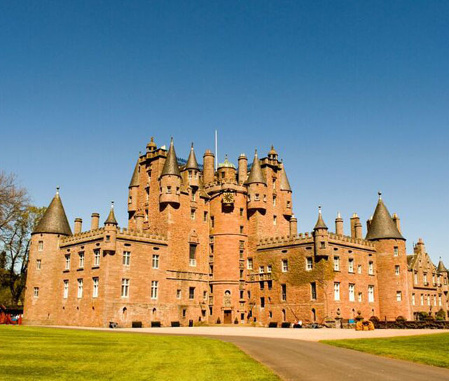 Regal Scotland, Glamis Castle, Royal Yacht & Edinburgh